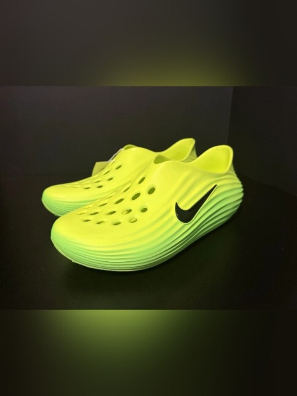 New Nike ReactX Rejuven8 HV5060-300 Mens Size 9Men W10 Unisex Green Strike Volt
